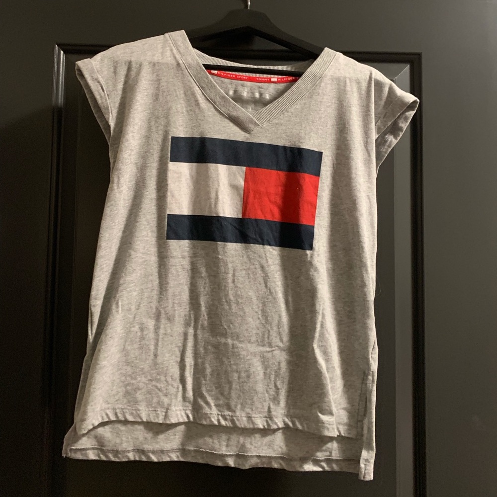 Cut off T-shirt